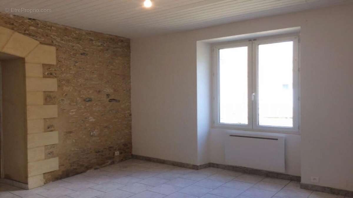3.jpg - Maison à LE BUISSON-DE-CADOUIN