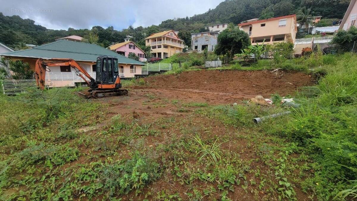 Photo 1 - Terrain à SAINTE-MARIE