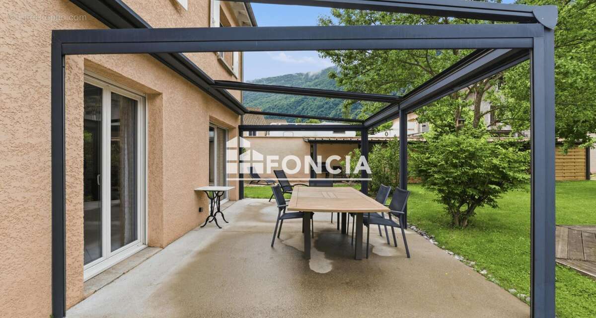 Maison à VIZILLE