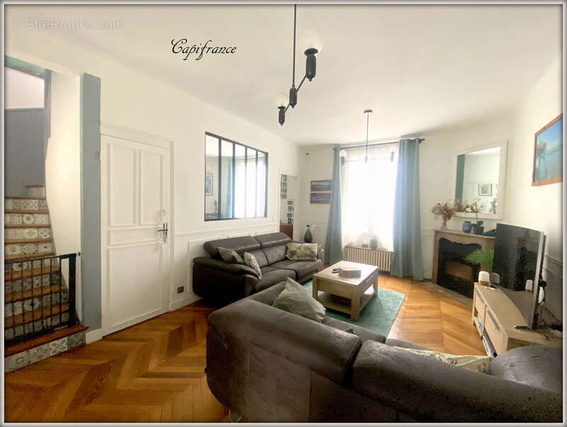 Maison à AULNAY-SOUS-BOIS