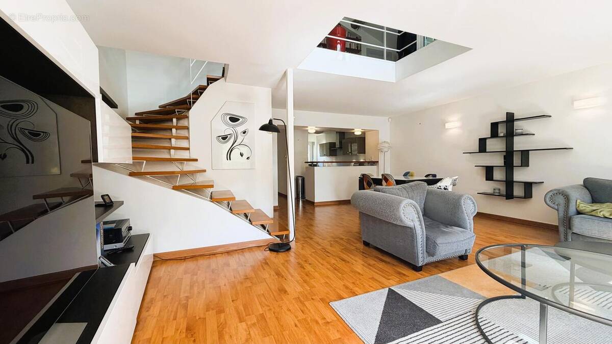 Photo 1 - Appartement à ECULLY