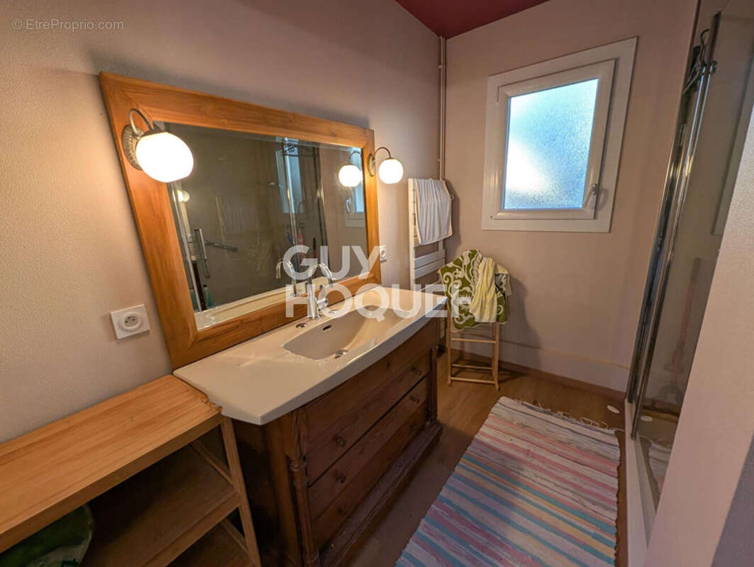 Maison à CHATEAU-GONTIER