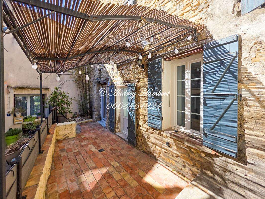 Maison à PIERREVERT