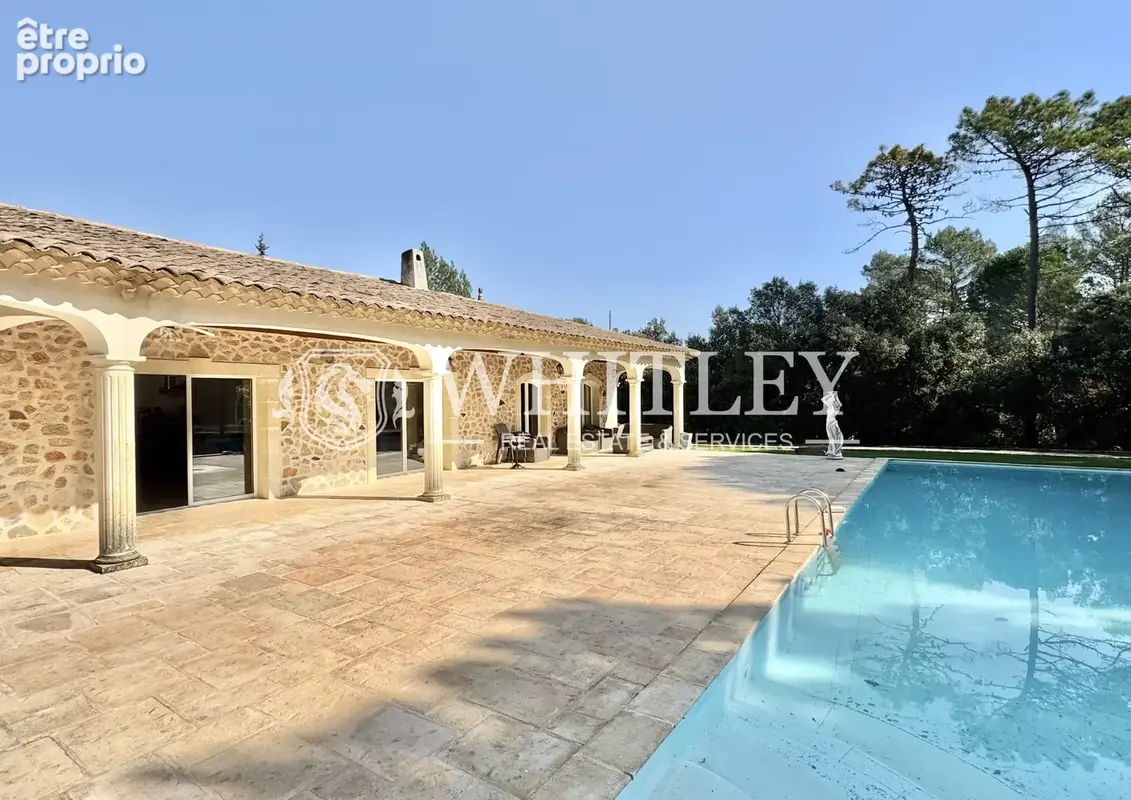Maison 6 pièces 177 m² à vendre à Les Arcs (83460) - photo 4