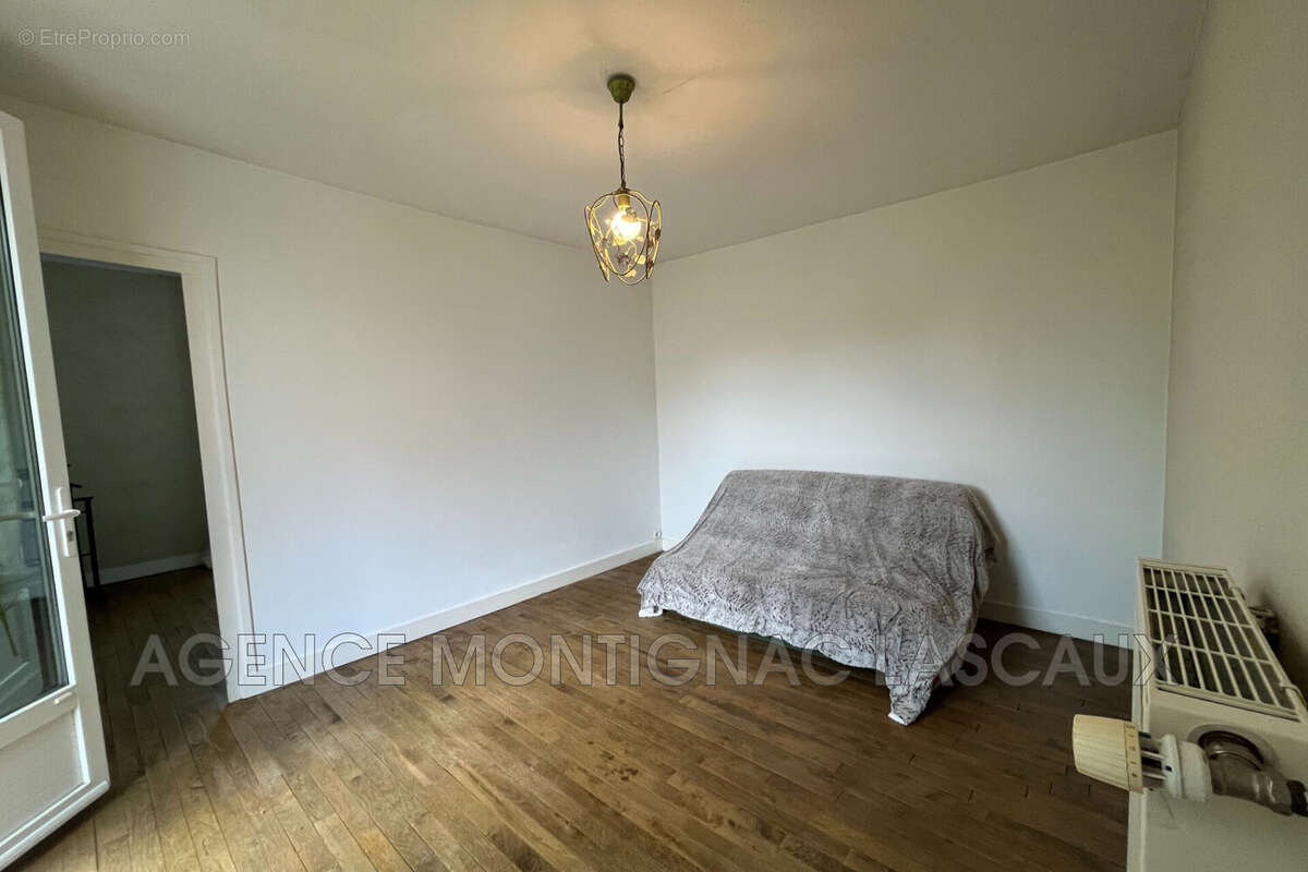 Maison 70 m² à Montignac  - photo 9