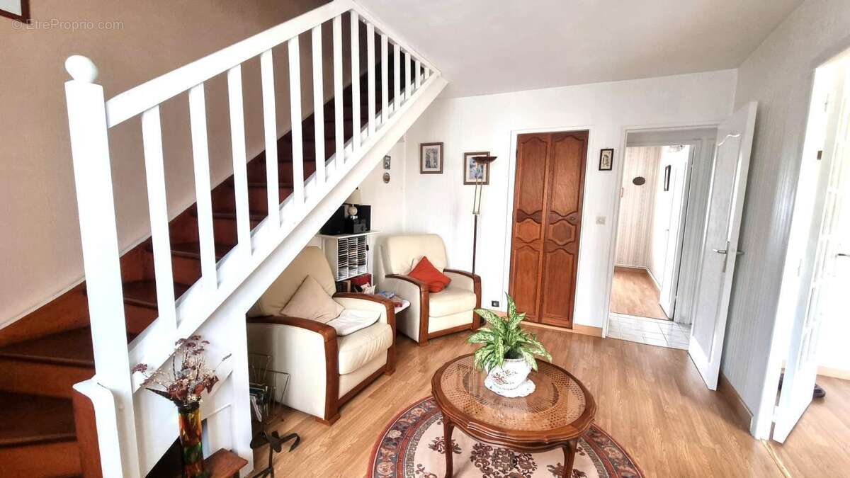 Maison à MERIEL