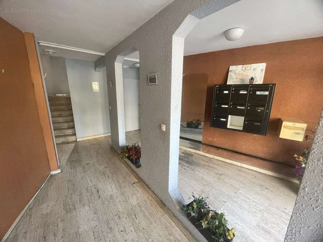 Appartement à MARSEILLE-14E