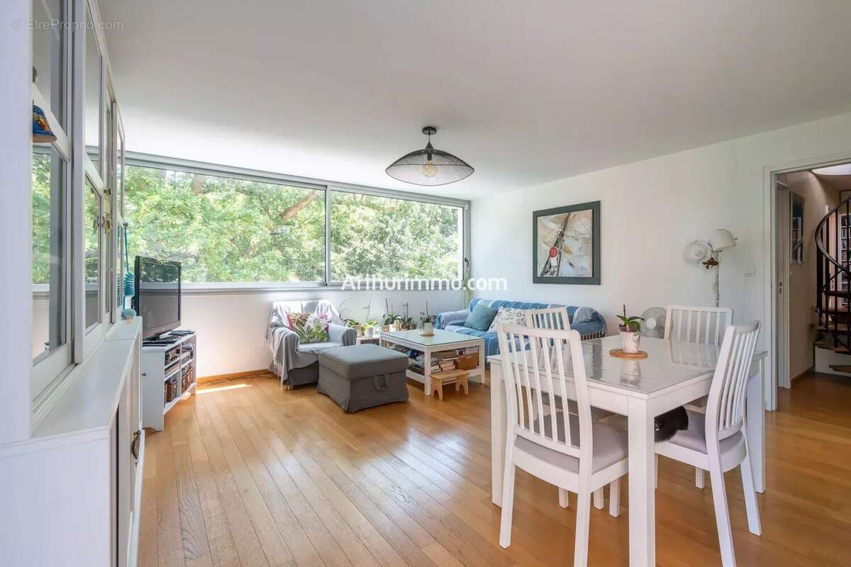 Appartement à SUCY-EN-BRIE