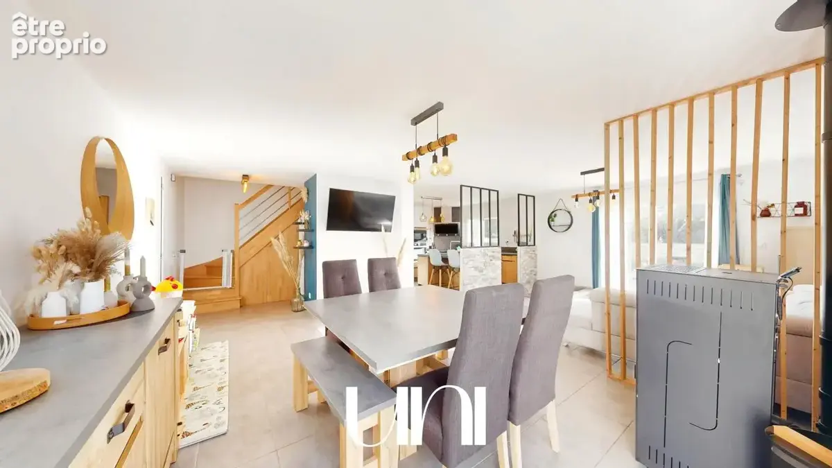 Maison de 5 pièces de 114m2 avec garage - BELLENGREVILLE - photo 4