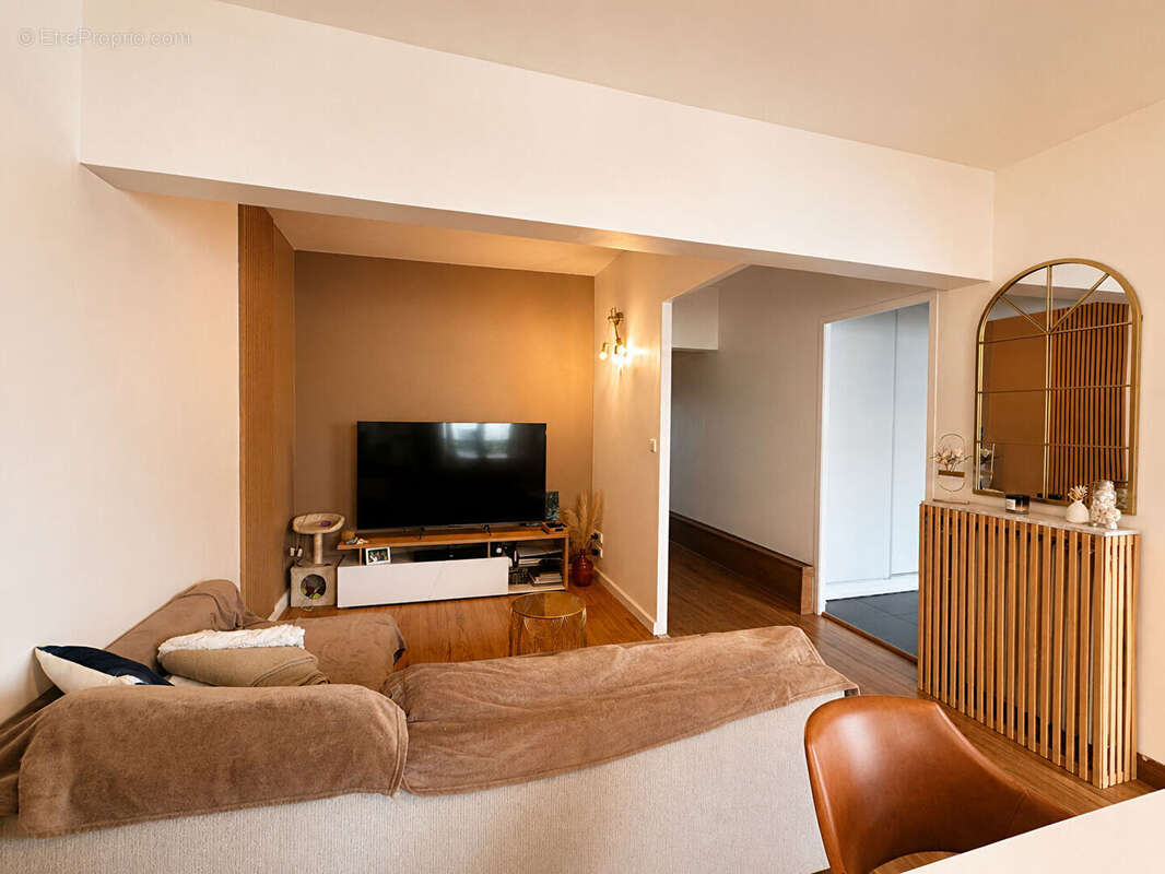 Appartement Pau 3 pièce(s) 97.57 m² avec balcon et garage - photo 3