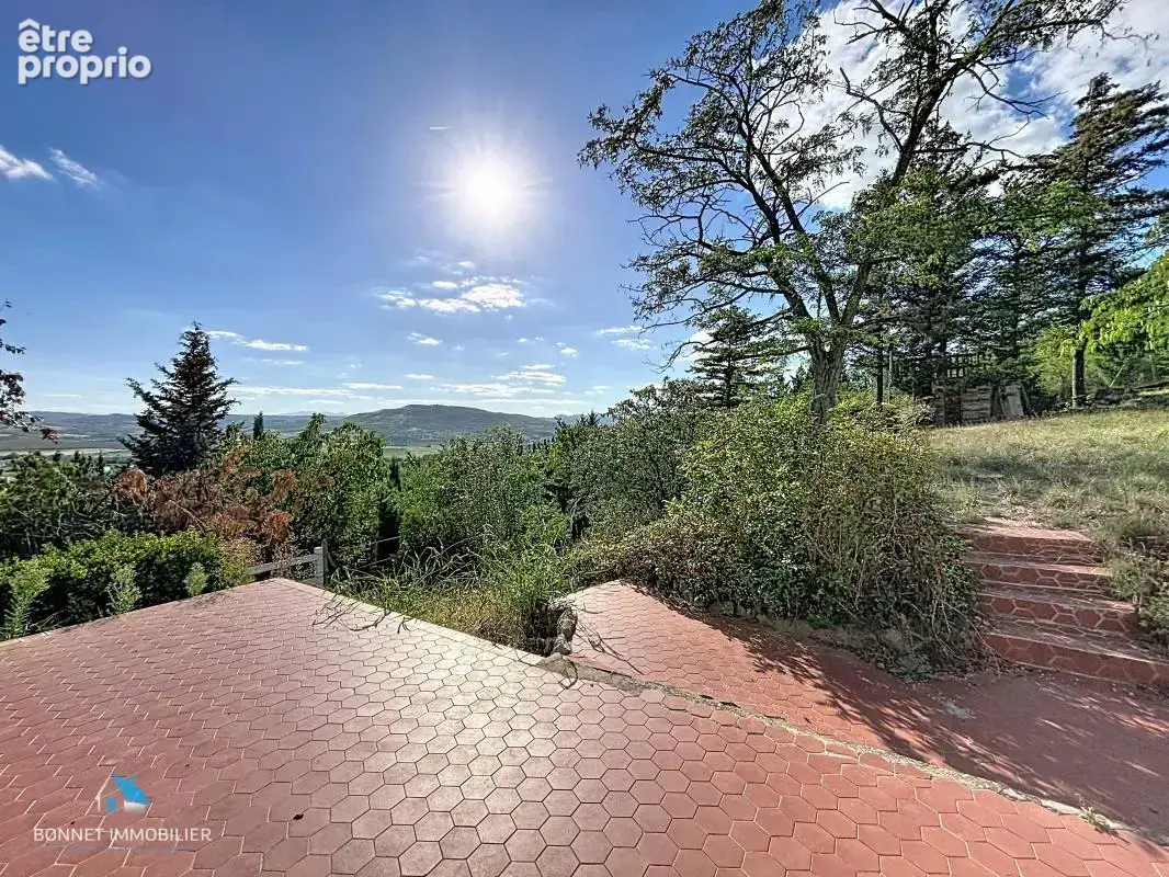 Photo Maison à Cournon-D'auvergne au prix de 383 000€