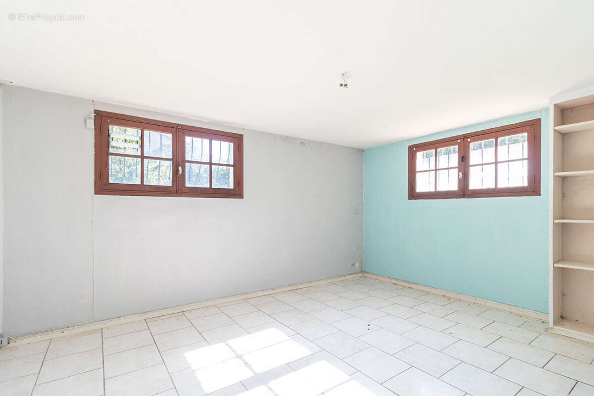 Maison à COULOUNIEIX-CHAMIERS