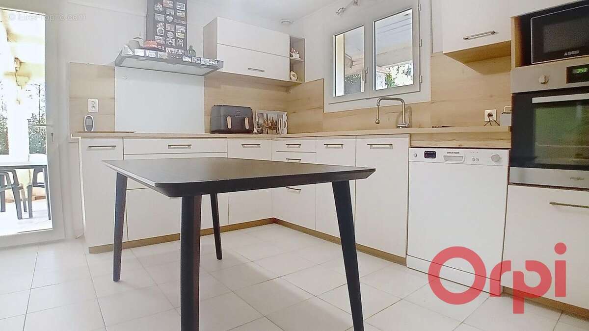 Maison À Vendre 4 faces à Sauvian - photo 2