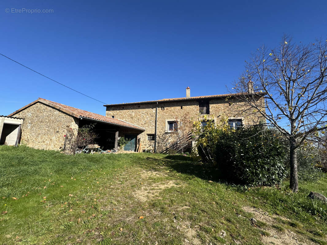 Maison à ROIFFIEUX