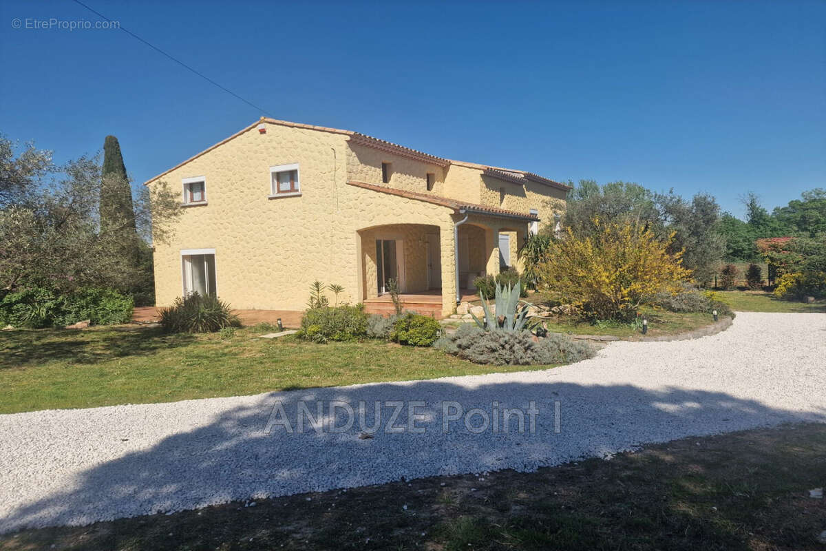 Maison à MASSILLARGUES-ATTUECH
