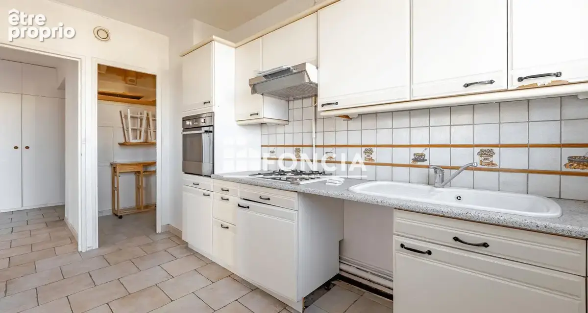 Exclusivite foncia - t3  de 73 m2 - photo 3
