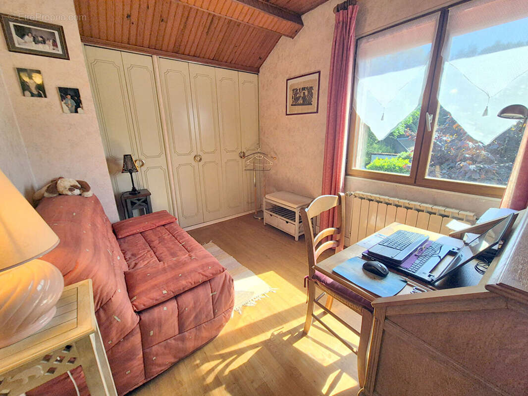 Maison à ELANCOURT