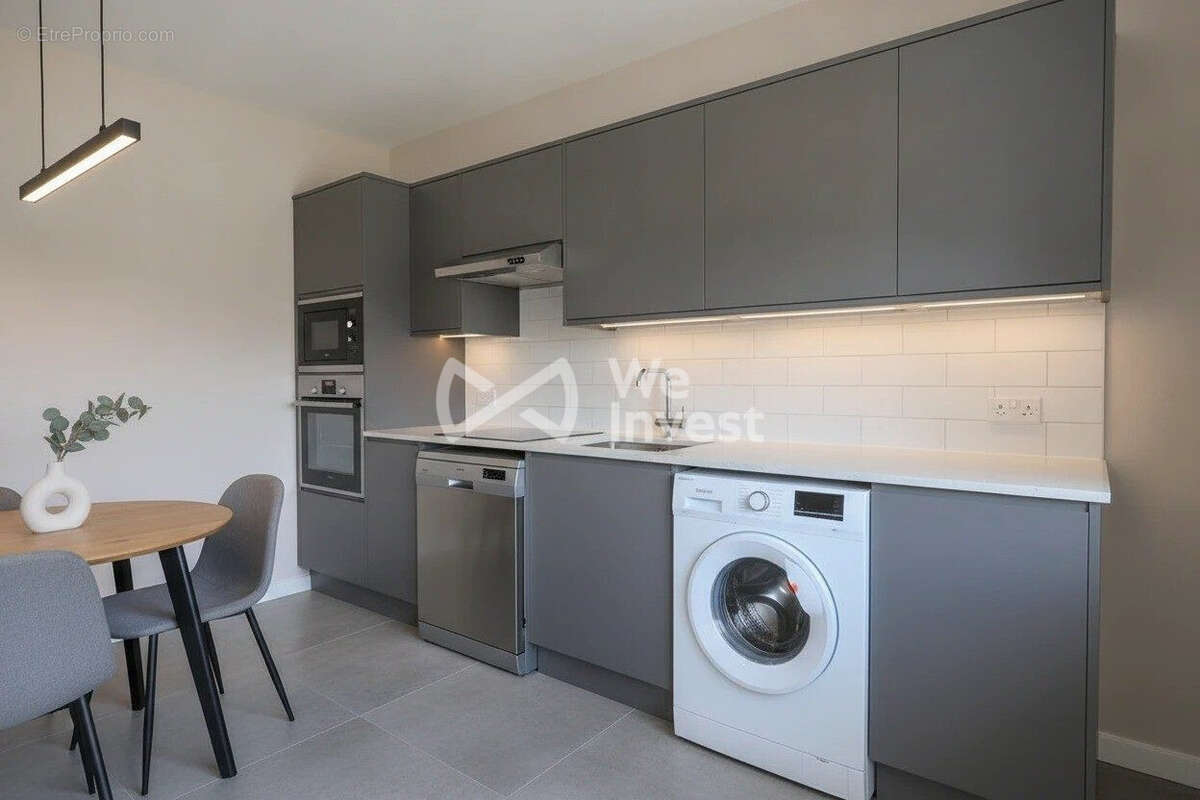 Appartement 78 m² à Marseille-12e  - photo 7