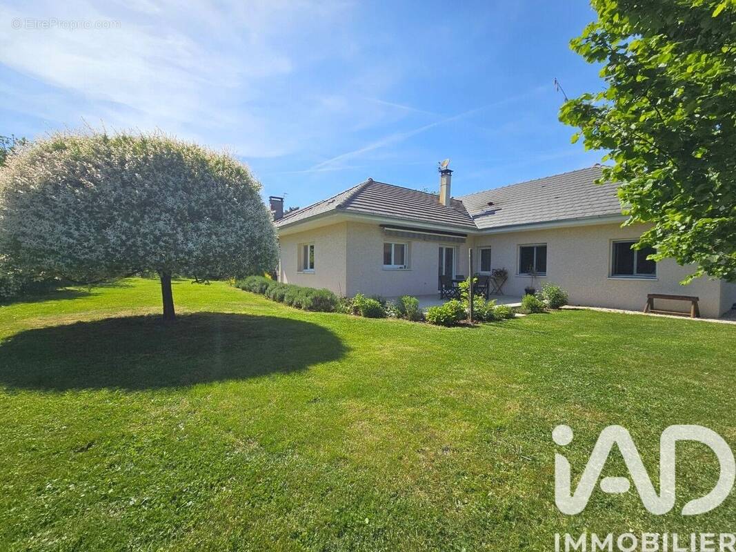 Photo 1 - Maison à LA RAVOIRE