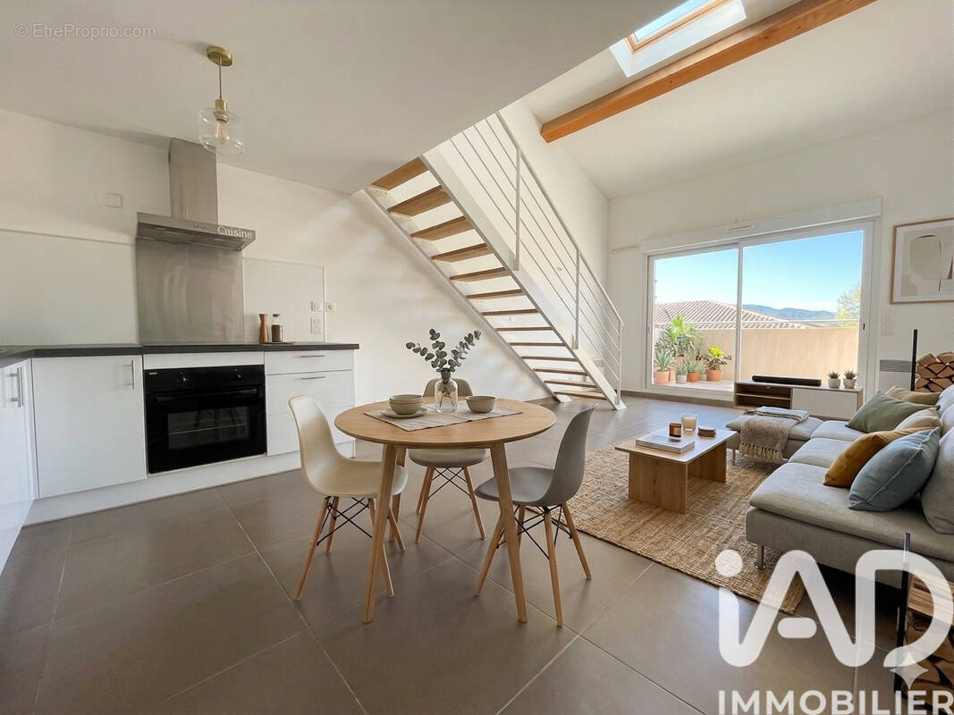 Photo 1 - Appartement à SIX-FOURS-LES-PLAGES