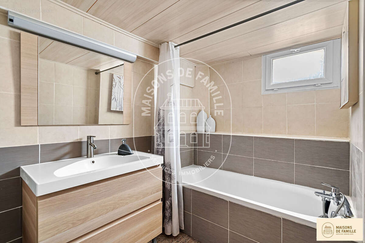 Maison à LE PECQ