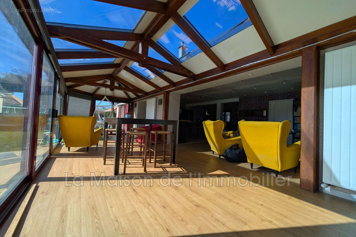 Maison à PONT-DE-L&#039;ARCHE