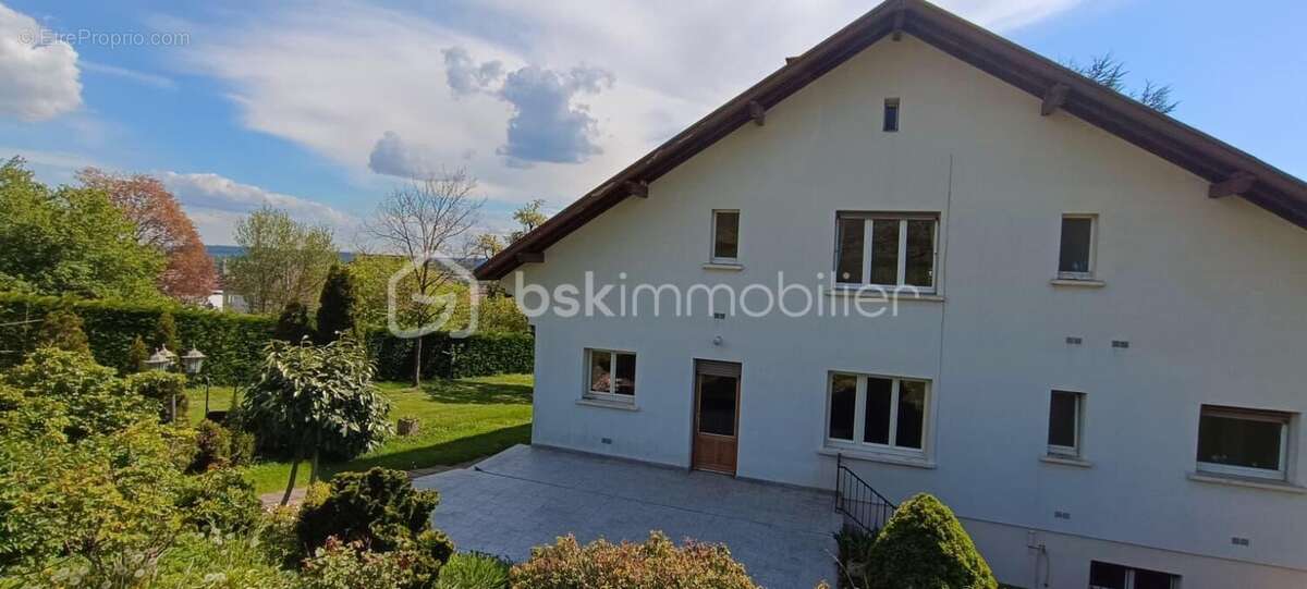 Maison à MORHANGE