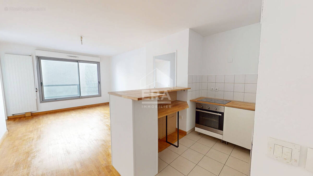Appartement à PARIS-19E