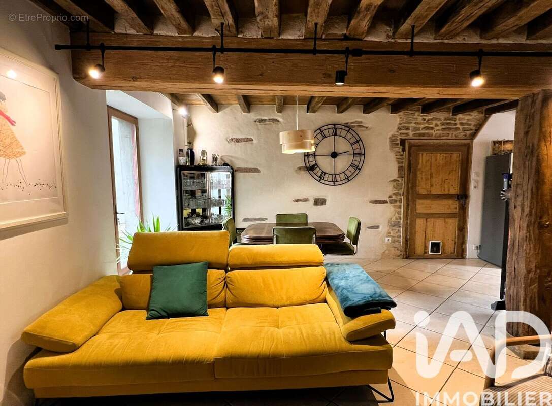 Photo 2 - Maison à COUCHEY