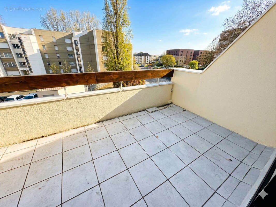 Appartement à RIS-ORANGIS