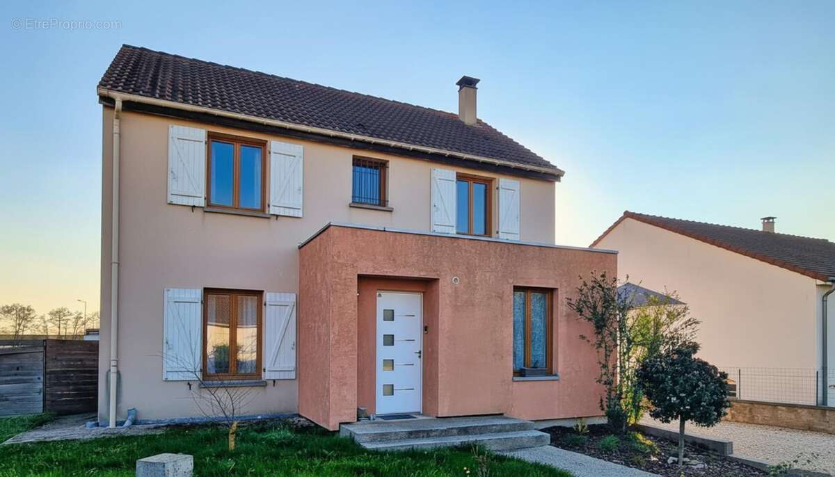 Maison à BOULAY-MOSELLE