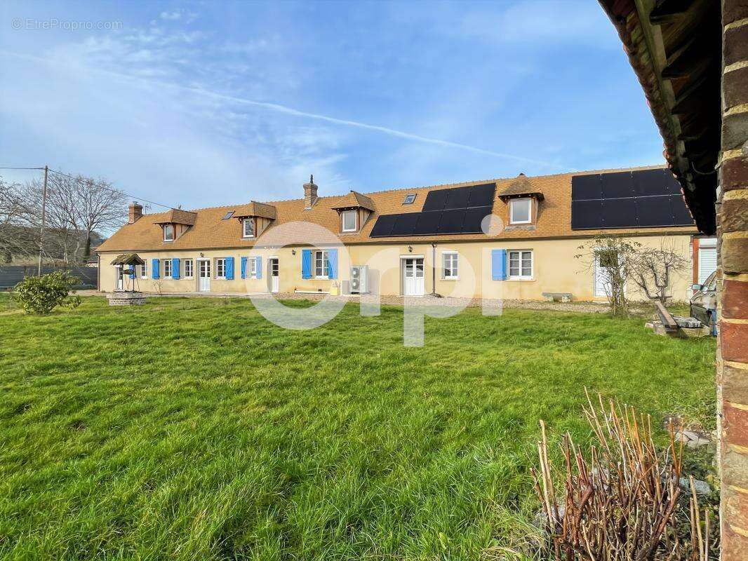 Maison à HEUDREVILLE-SUR-EURE