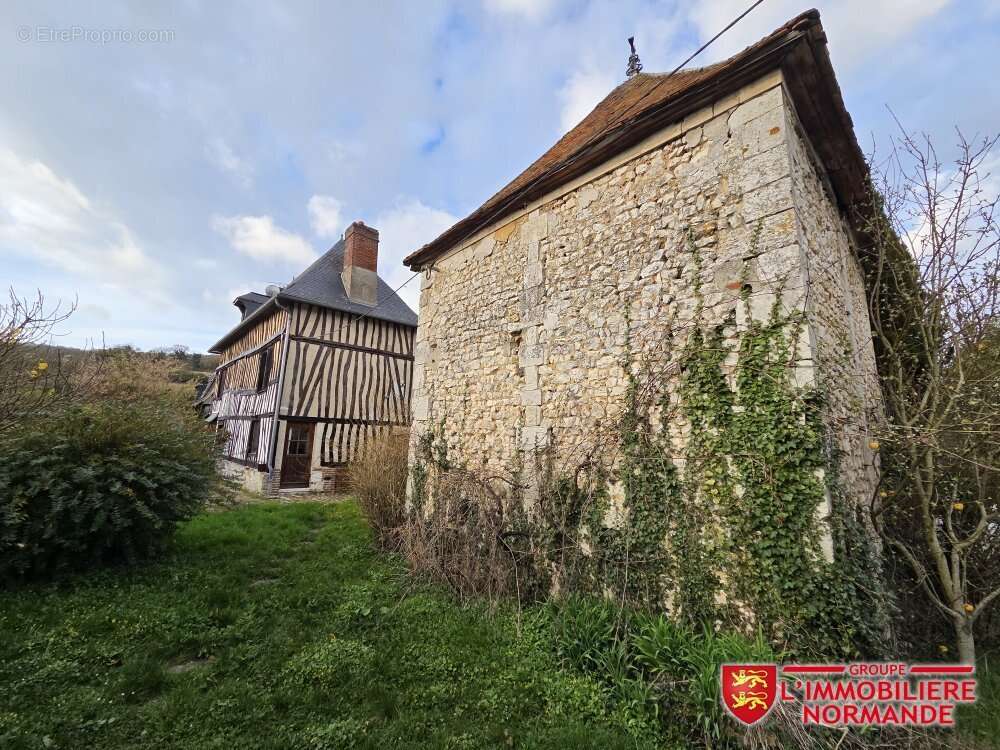 Maison à ROMILLY-SUR-ANDELLE
