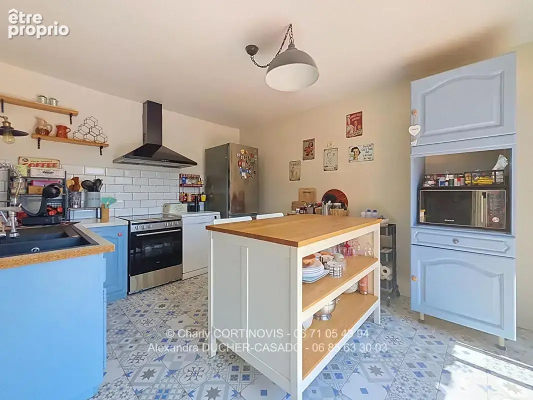 Maison de village Chateau Arnoux Saint Auban 140 m2 avec terrasse, combles et caves - photo 3