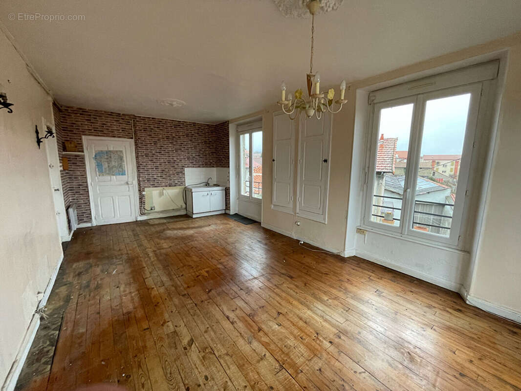 Appartement à LANGEAC