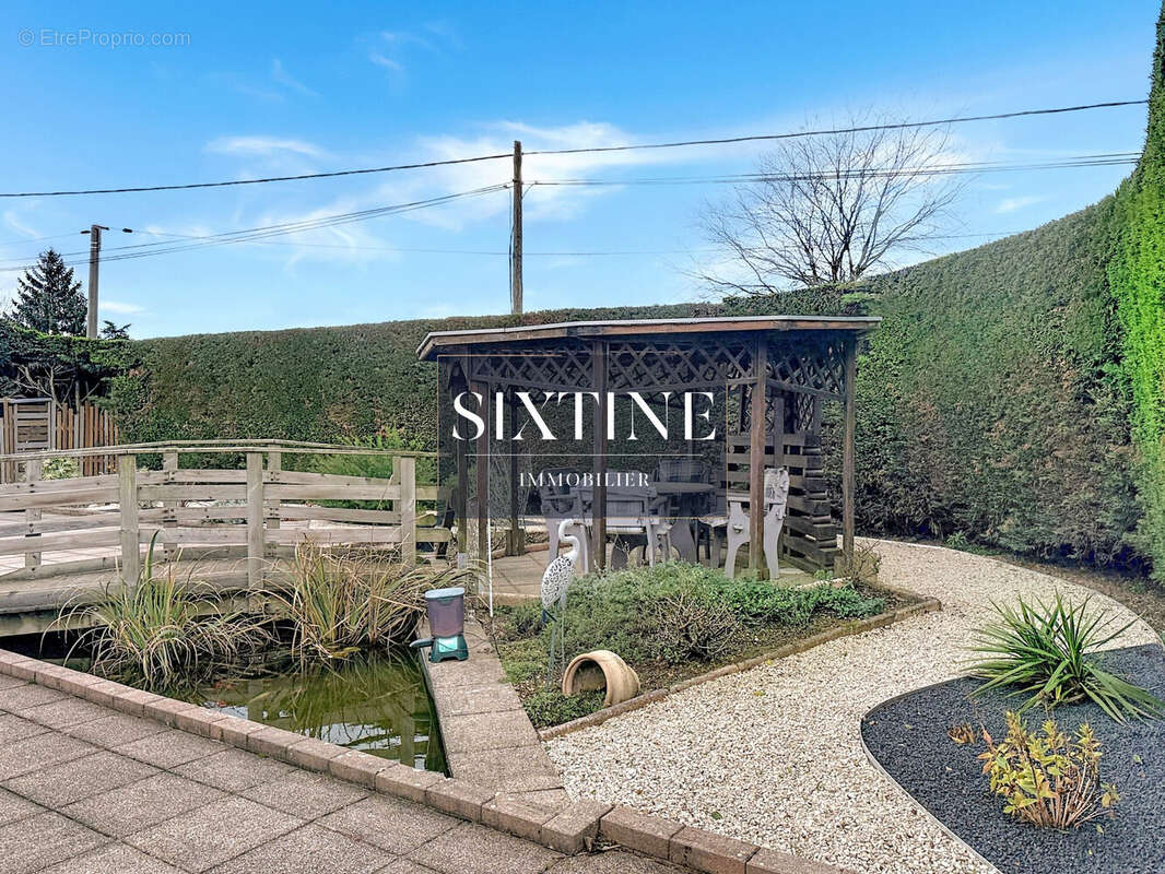 Maison à SAINT-ROMAIN-EN-GAL