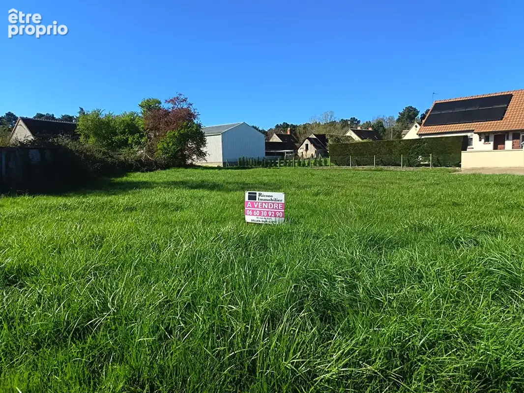 Photo Terrain à Chatillon-Sur-Cher au prix de 33 600€