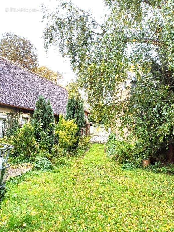 Maison en centre ville de gournay en bray 5 chambres - photo 15