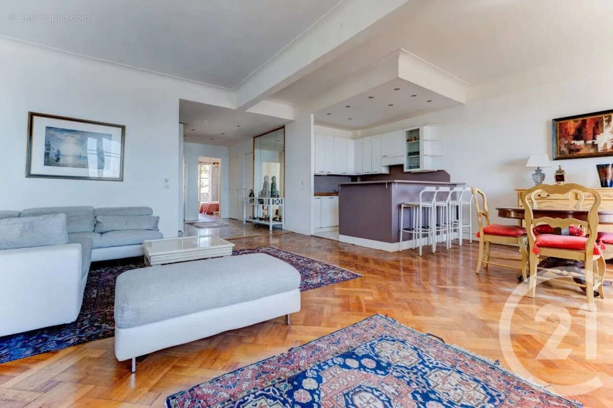 Appartement 86 m² à Nice  - photo 6
