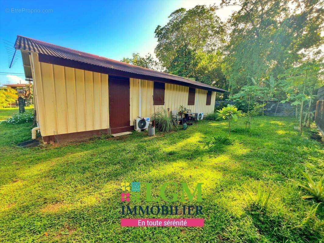 Maison à REMIRE-MONTJOLY