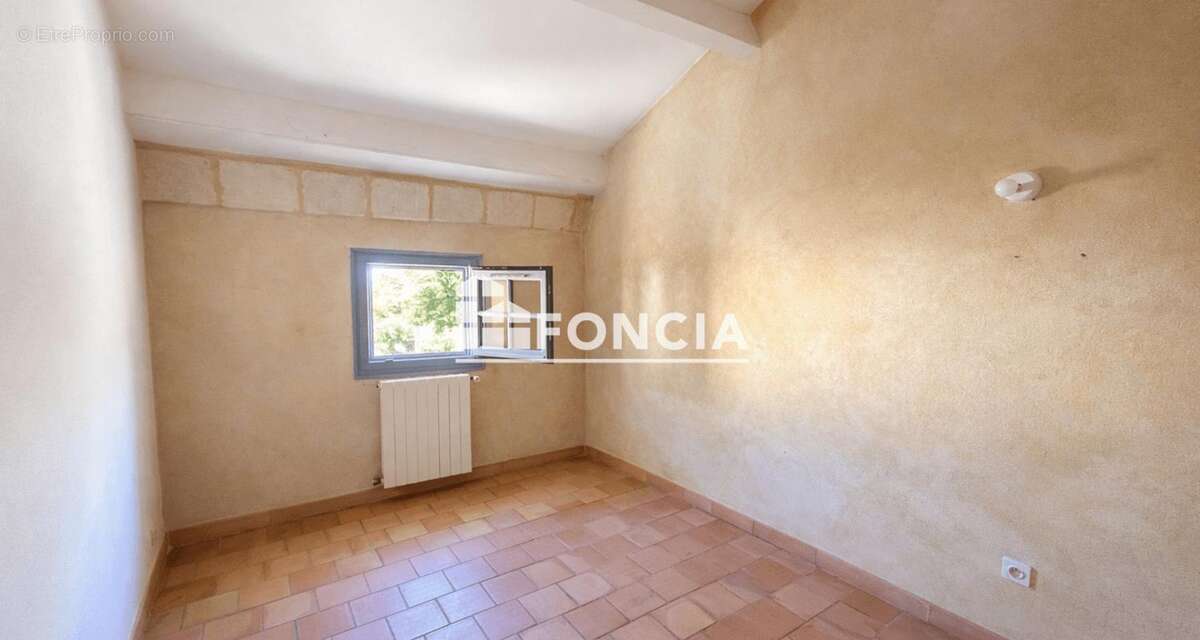 Appartement à UZES