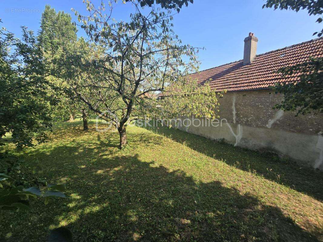 Maison familiale rénovée - Gîte possible et dépendance - photo 5