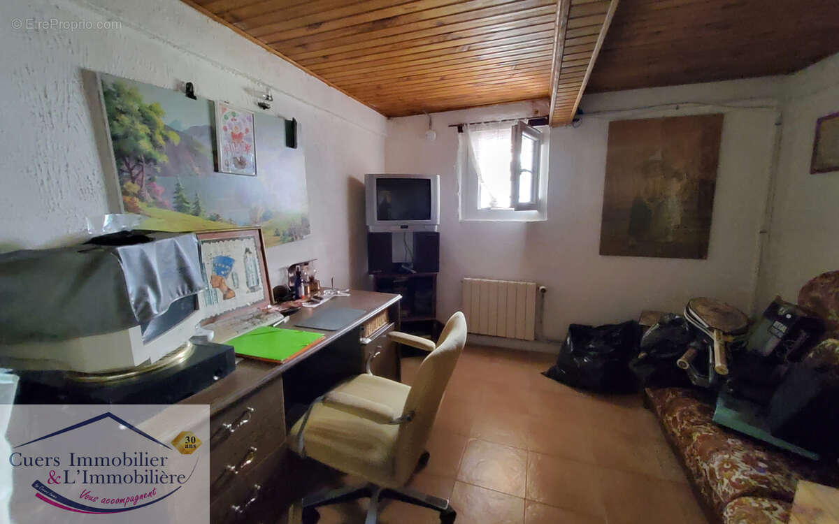 Maison à CUERS