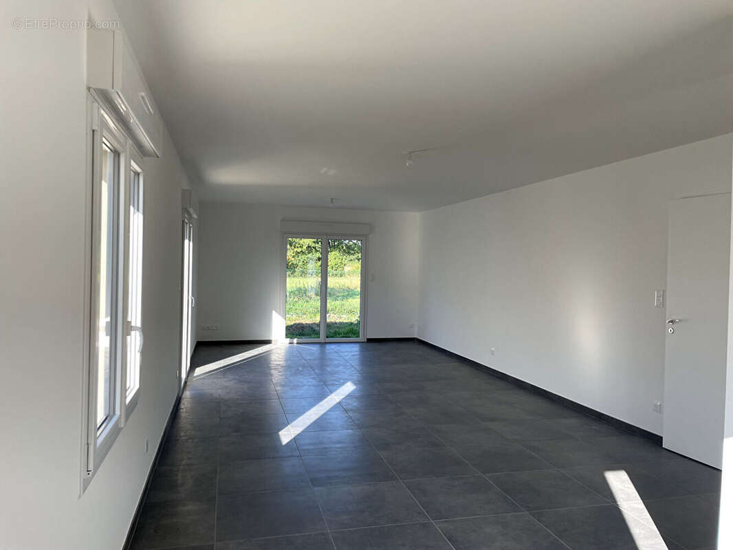 Maison à SAINT-PHILBERT-DE-GRAND-LIEU