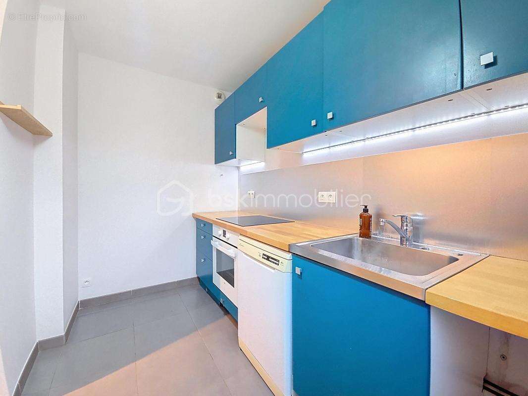 Maison à MAGNY-LE-HONGRE