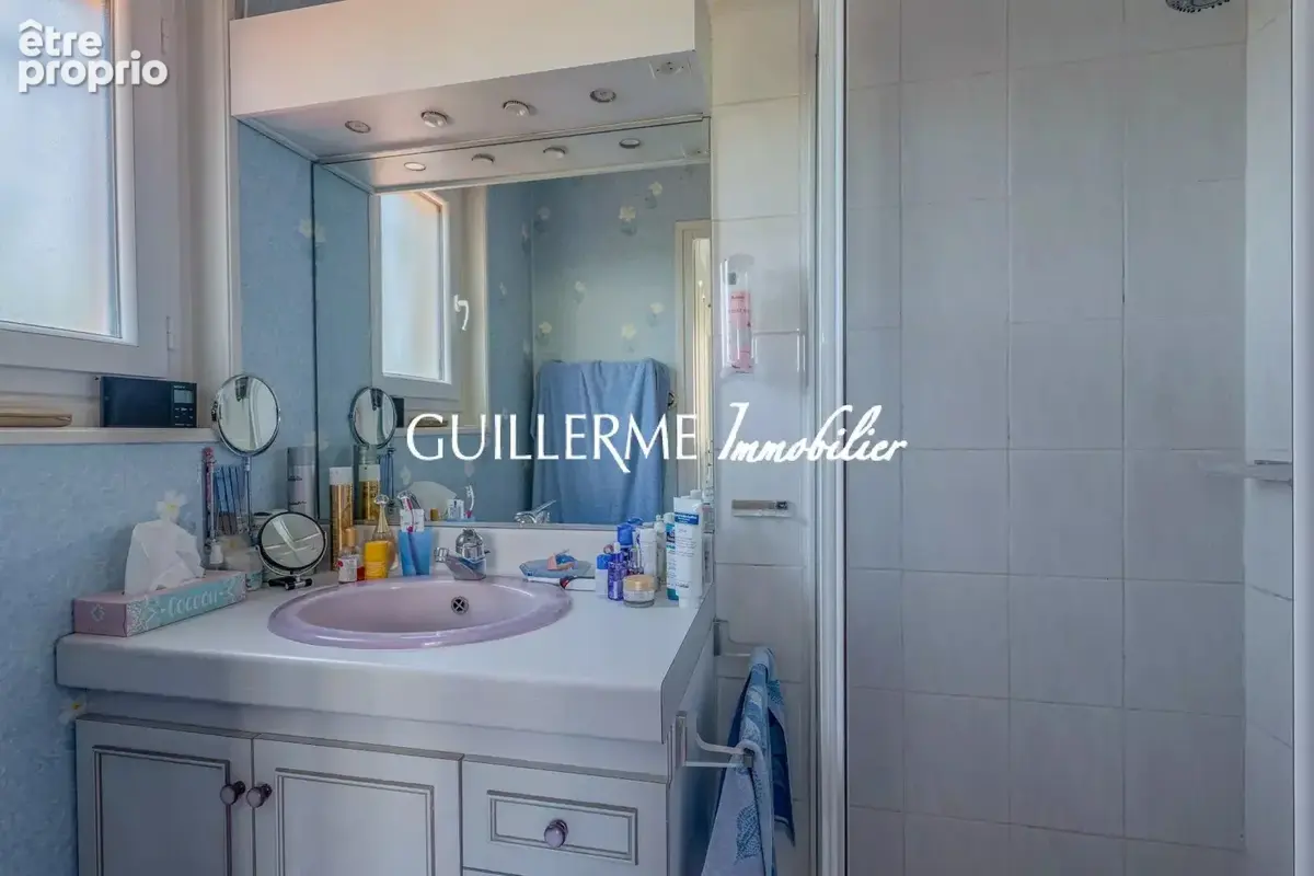 Maison Familiale avec Piscine à Dardilly - photo 13