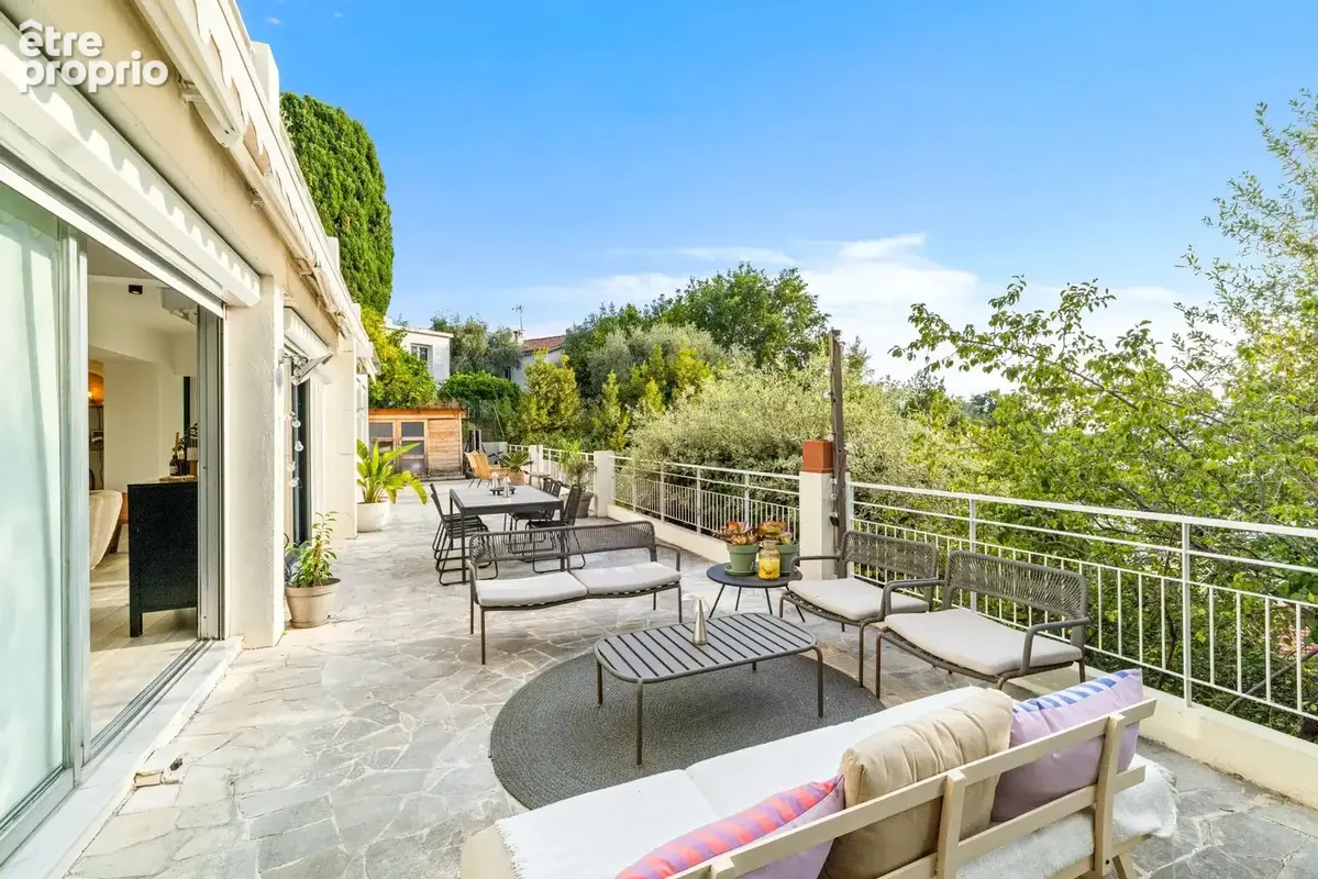 Nice Cimiez - Appartement-Villa 4 Pièces 110m2 - Terrasse/Jardin 140m2 - photo 3
