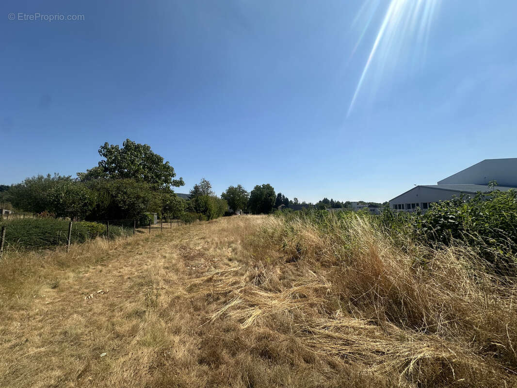 Terrain à MELISEY