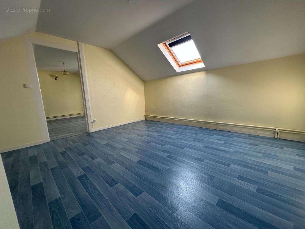 Maison à SAINTE-JAMME-SUR-SARTHE