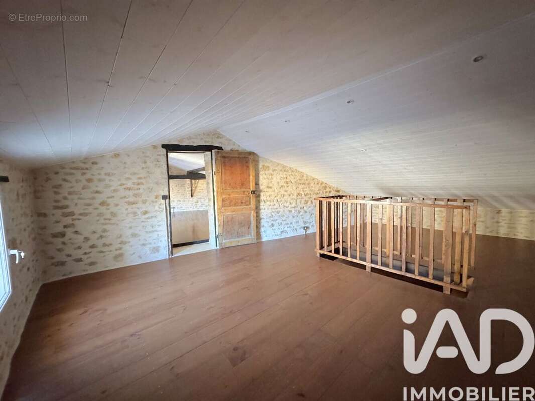 Photo 9 - Maison à LA CAILLERE-SAINT-HILAIRE